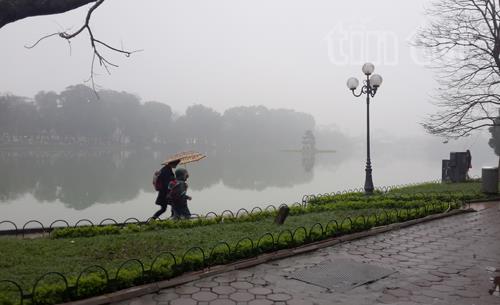 Đông Bắc Bộ mưa rét, vùng núi dưới 13 độ C ảnh 1